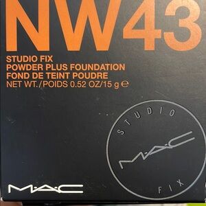 Original MAC Studio Fix Powder Plus Foundation NW43